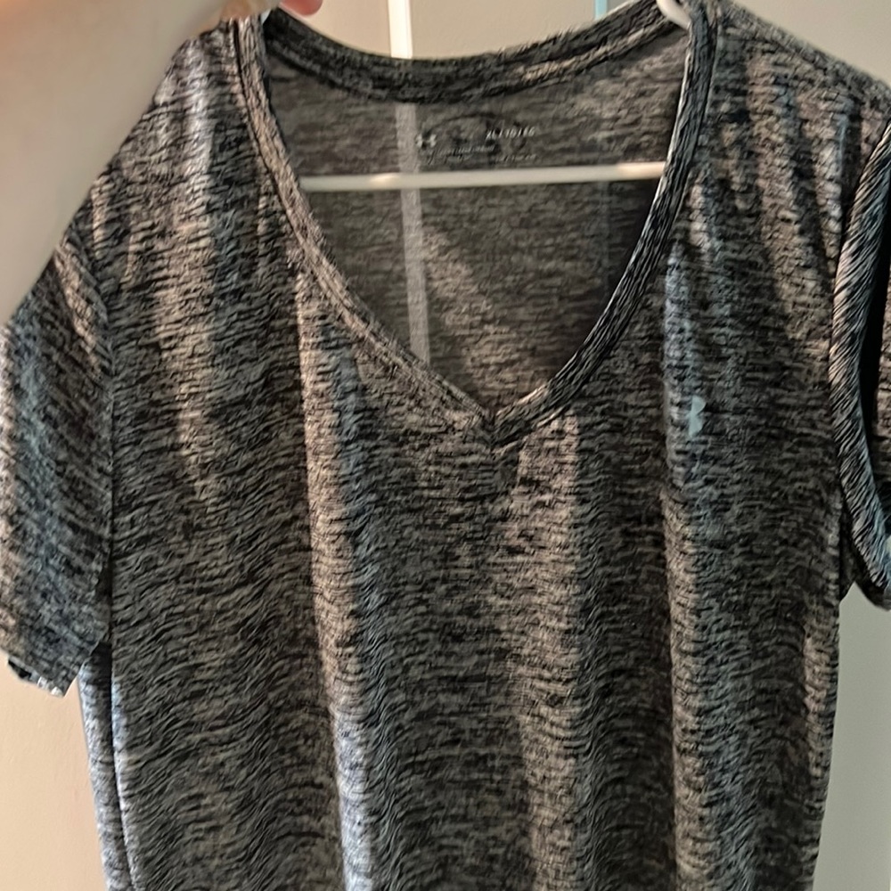 Under armour heat gear short sleeve workout too